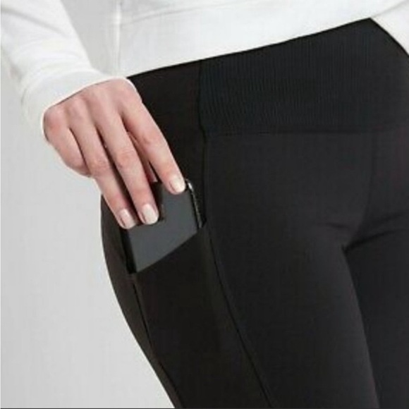 Athleta ribbed excursion leggings in black Double thigh pockets Midrise - Picture 2 of 13